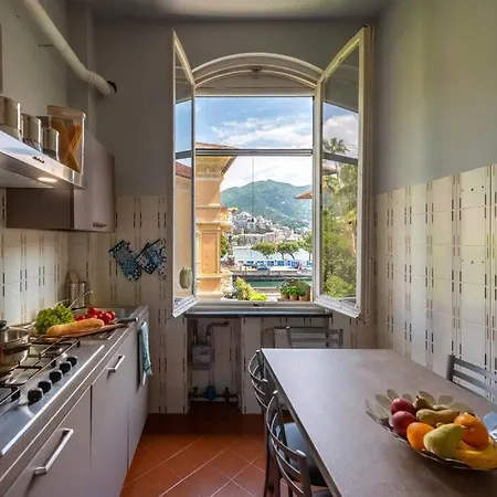 Casa Eva - Centralissima Sul Porto Di * Rapallo